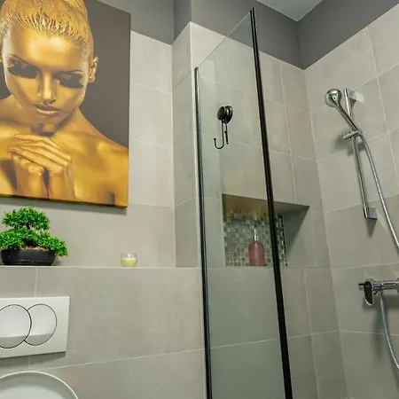 Apartment Looxor Znjan Split
