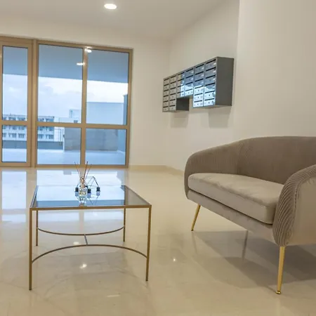 Apartment Looxor Znjan Split